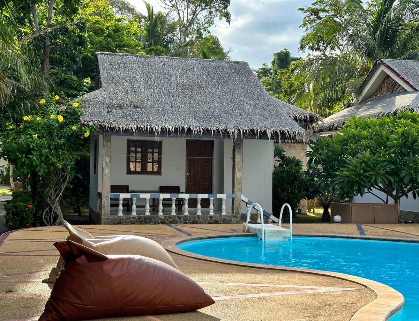 Phuwadee Resort Thong Nai Pan Noi Exterior foto
