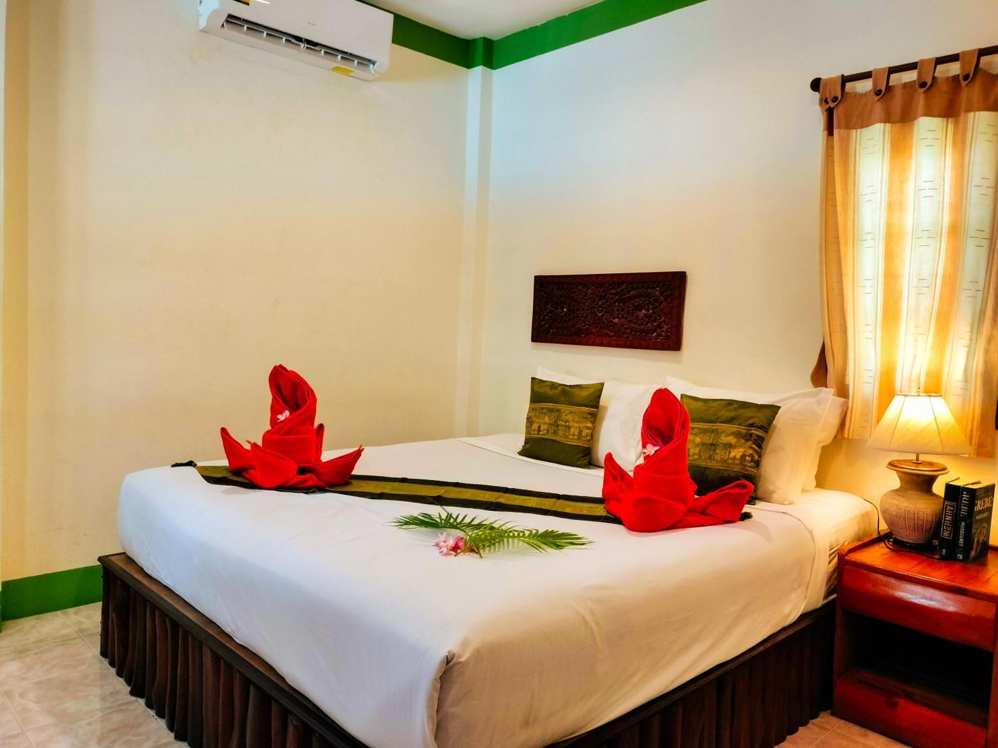 Phuwadee Resort Thong Nai Pan Noi Exterior foto