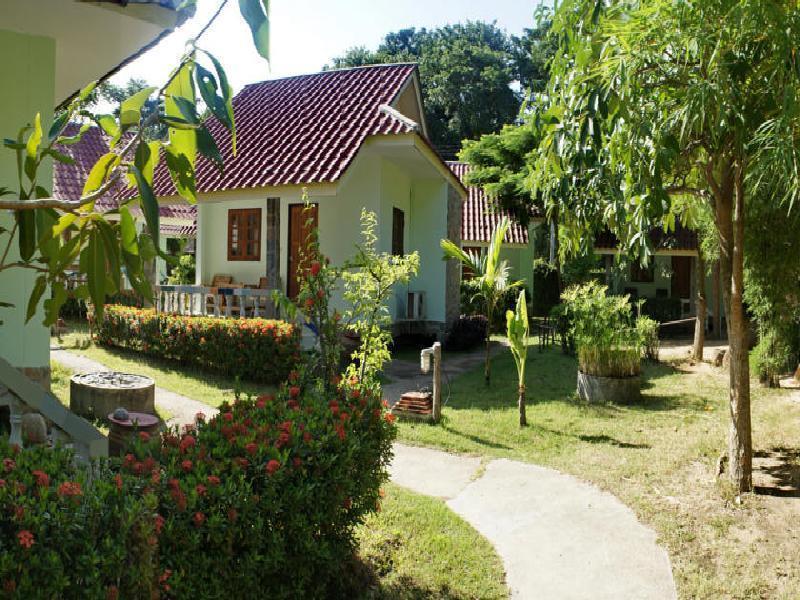 Phuwadee Resort Thong Nai Pan Noi Exterior foto