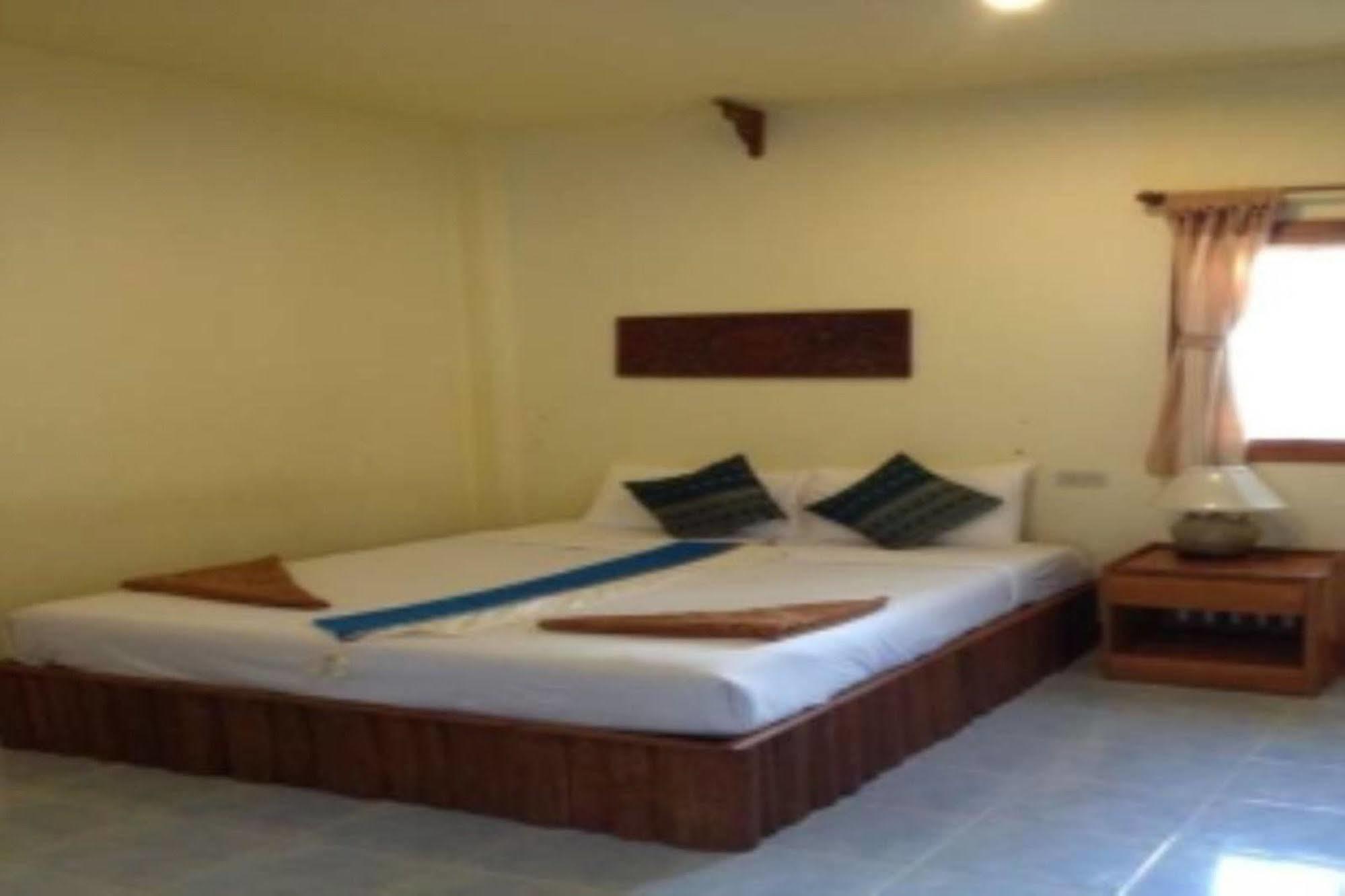 Phuwadee Resort Thong Nai Pan Noi Exterior foto